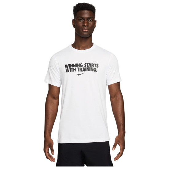 Nike Ανδρική κοντομάνικη μπλούζα Dri-Fit Winning Tee Nike Ανδρική κοντομάνικη μπλούζα Dri-Fit Winning Tee